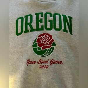 Oregon Ducks Rose Bowl crewneck. Size XL